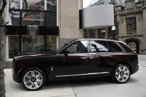New 2025 Rolls-Royce Cullinan image 7
