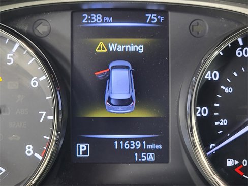 Used 2016 Nissan Rogue SV image 15