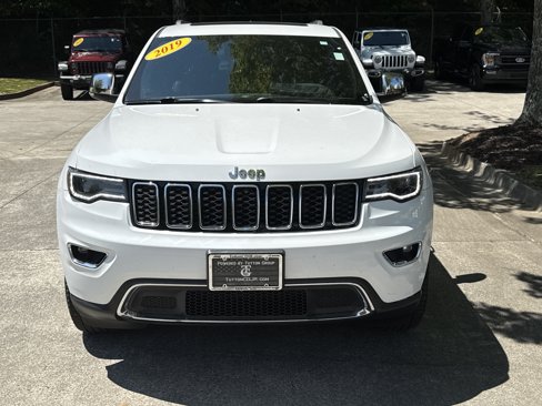 Used 2019 Jeep Grand Cherokee Limited w/ Luxury Group II image 2