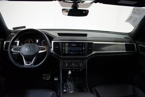 Used 2021 Volkswagen Atlas Cross Sport SE image 11