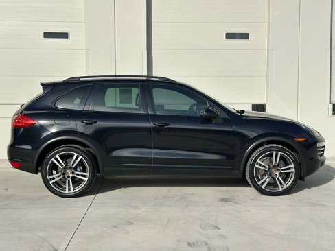 Used 2014 Porsche Cayenne image 6