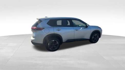 Used 2024 Nissan Rogue SV image 36