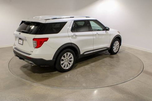 Used 2020 Ford Explorer Limited w/ Class III Trailer Tow Package image 5