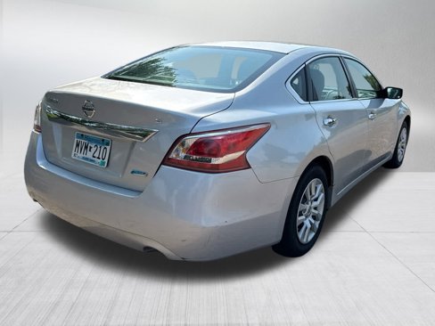 Used 2013 Nissan Altima 2.5 S image 6
