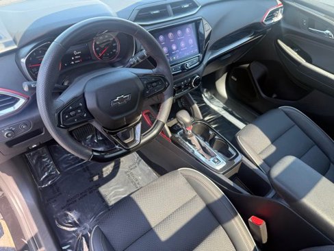 Used 2022 Chevrolet TrailBlazer RS w/ Sun and Liftgate Package image 29