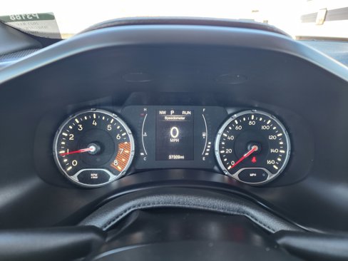Used 2023 Jeep Renegade Latitude image 20
