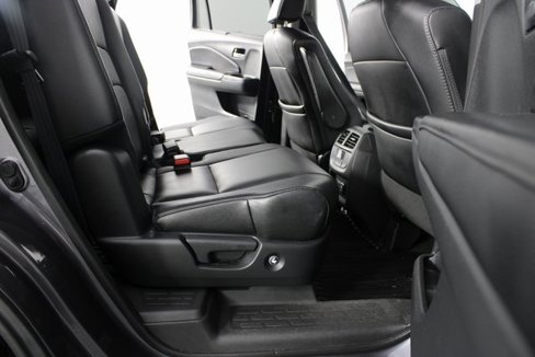 Used 2017 Honda Pilot Touring image 24