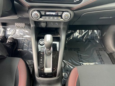 New 2025 Nissan Versa SR w/ Trunk Package image 11