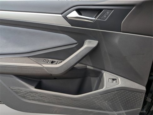 New 2025 Volkswagen Jetta SE image 22