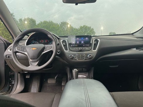 Used 2020 Chevrolet Malibu LT image 5