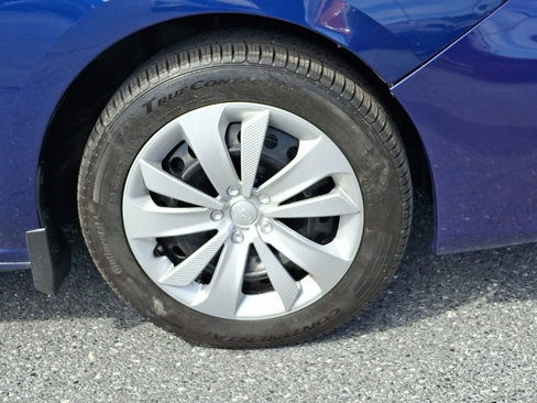Used 2017 Subaru Impreza 2.0i image 8