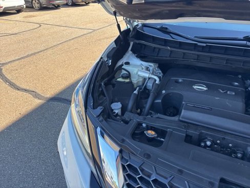 Used 2021 Nissan Murano S image 15