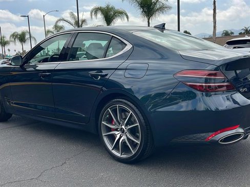 Used 2025 Genesis G70 2.5T image 11