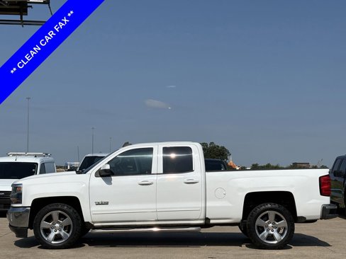 Used 2018 Chevrolet Silverado 1500 LT w/ Texas Edition image 3