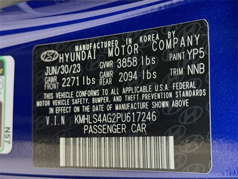 Used 2023 Hyundai Elantra SEL w/ Convenience Package image 29