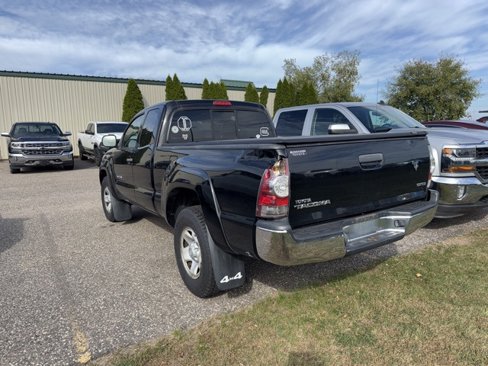 Used 2011 Toyota Tacoma 4x4 Access Cab image 5