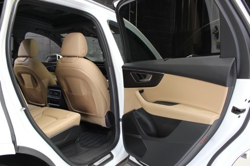 Used 2022 Audi Q7 3.0T Premium Plus w/ Premium Plus Package image 44