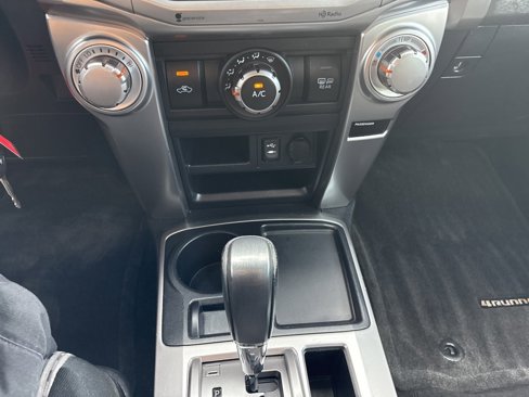 Used 2015 Toyota 4Runner 2WD image 33