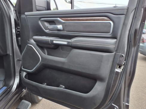Used 2020 RAM 1500 Laramie image 13