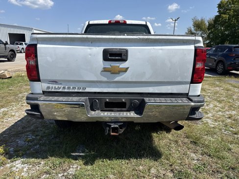 Used 2017 Chevrolet Silverado 2500 W/T image 4