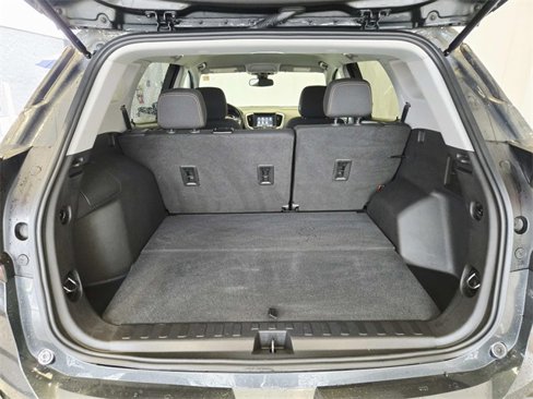 Used 2021 GMC Terrain SLE w/ Driver Convenience Package image 10