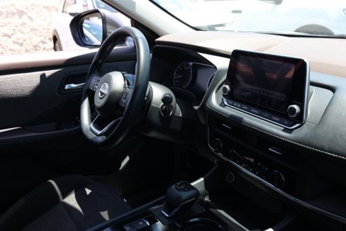 Used 2023 Nissan Rogue SV image 20