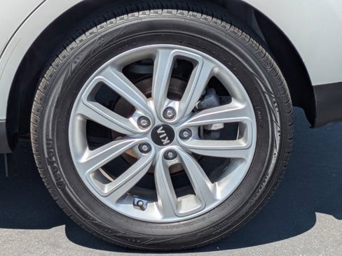 Used 2019 Kia Soul + image 14