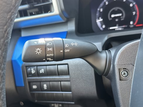 Used 2024 Toyota Tacoma 4x4 Double Cab image 14