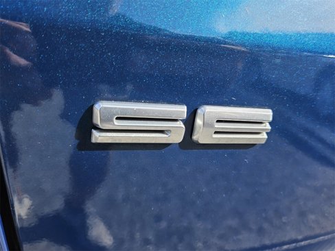 Used 2020 Ford Escape SE image 12