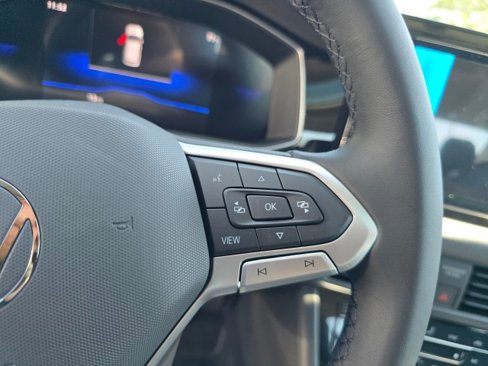 New 2025 Volkswagen Jetta SE image 30