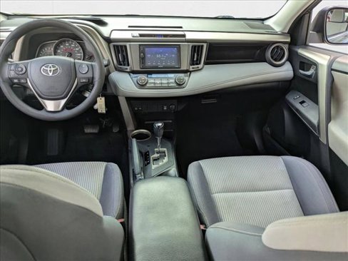 Used 2014 Toyota RAV4 XLE image 17