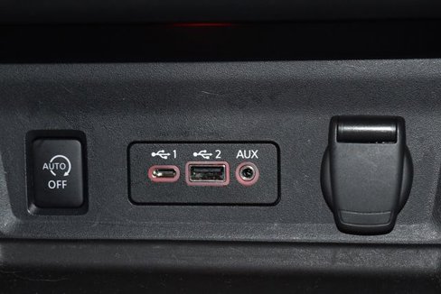 Used 2024 Nissan Sentra SV image 18