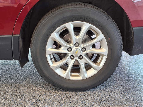 Used 2018 Chevrolet Equinox LT image 16
