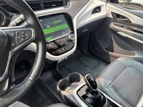 Used 2021 Chevrolet Bolt Premier w/ Infotainment Package image 22