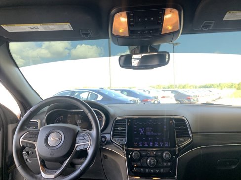 Used 2019 Jeep Grand Cherokee Limited w/ Luxury Group II image 14