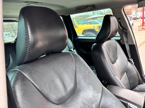 Used 2007 Volvo XC70 image 35