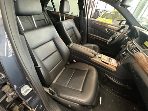Used 2012 Mercedes-Benz E 350 4MATIC Sedan image 22