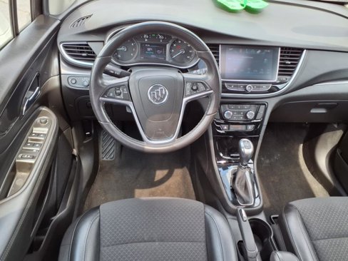 Used 2020 Buick Encore Preferred w/ Safety Package image 6