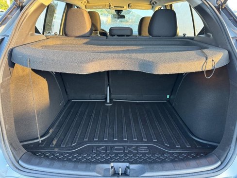 Used 2021 Nissan Kicks SR image 7