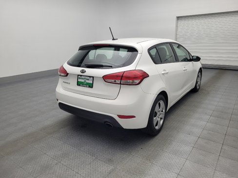 Used 2016 Kia Forte LX image 9