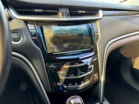 Used 2017 Cadillac XTS Luxury image 27