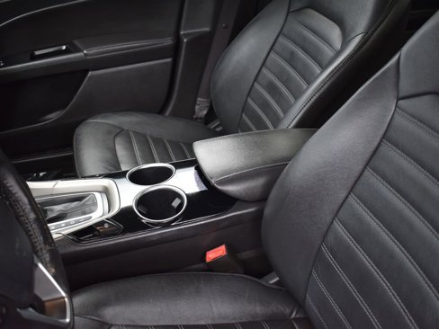 Used 2014 Ford Fusion Energi SE image 13