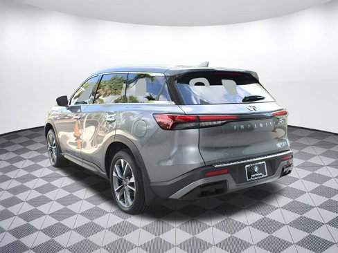 Used 2023 INFINITI QX60 Luxe w/ Cargo Package image 3