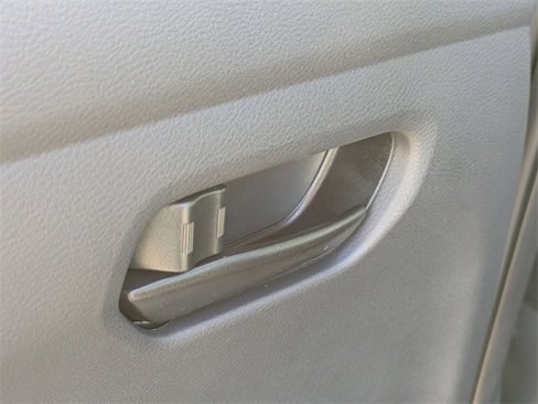 New 2025 Nissan Versa S w/ Trunk Package image 28