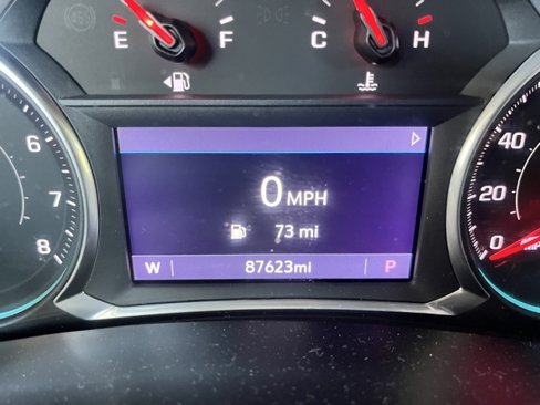 Used 2021 Chevrolet Equinox Premier image 16
