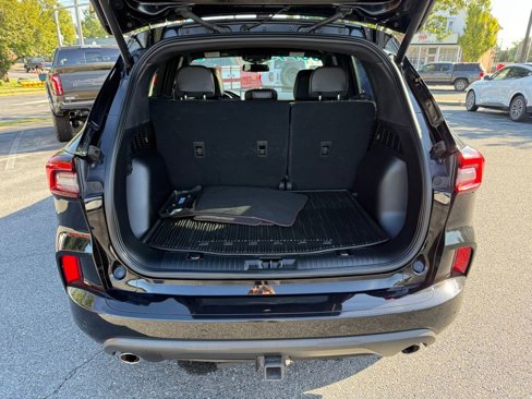 Used 2023 Ford Escape ST-Line Elite w/ Premium Technology Package image 32