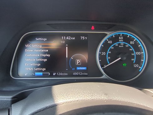Used 2022 Nissan Leaf SL Plus image 21