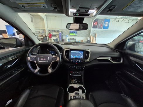 Used 2018 GMC Terrain Denali w/ Advanced Safety Package image 17