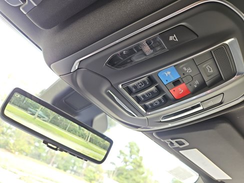 New 2025 Jeep Grand Cherokee Limited w/ Luxury Tech Group II image 30