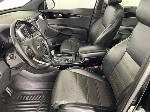 Used 2016 Kia Sorento SX w/ SXL Technology Package image 3